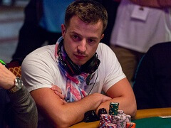 Украинец Артём Металиди – второй в чипкаунте Главного События WSOP 2018