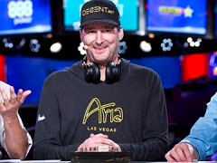 Фил Хельмут выиграл 15-й браслет WSOP
