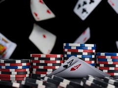 PokerStars проводит крупнейшие турниры на условные фишки