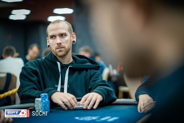 Анатолий "Dykalis" Зырин стал раннер-апом турнира EPT Sochi