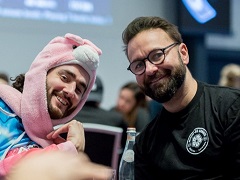 Negreanu will hold a charity tournament
