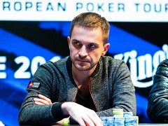 Белорус Николай Поболь в топе чипкаунта EPT Prague Main Event