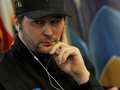 Фила Хельмута раскритиковали за 54 000 000$ на благотворительность