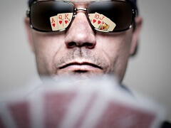How did bluff appear in poker