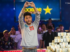 Победитель Мейн Ивента WSOP 2019 вошел в топ-4 турнира хайроллеров
