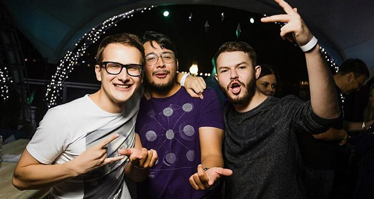 Эксклюзивное интервью со SWAN4 SWAN4