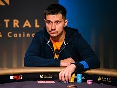 Украинец попал в призы турнира хайроллеров Triton Poker