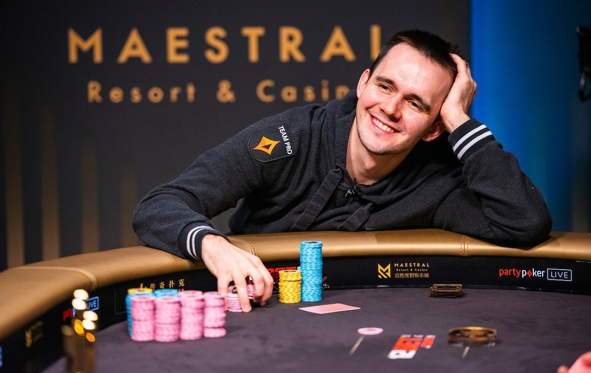 Бодяковский завоевал очередной трофей Triton Poker