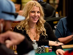 Chris Moorman's wife leads the WSOP Ladies Championship