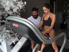 Dan Bilzerian held a competition with Instagram-models