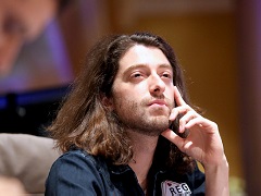 Игорь Курганов стал чиплидером первого дня турнира хайроллеров PartyPoker Live Millions Europe