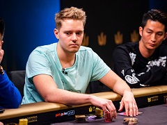 Линус Лолайгер лидирует в первом турнире хайроллеров Triton Poker London