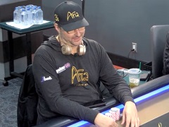 The hand that made Hellmuth go on tilt