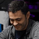 Игорь Шараськин вновь лидирует в турнире по омахе на WSOP
