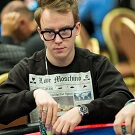 Роман Коренев один из чип-лидеров 1 500$ NLH на WSOP