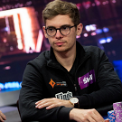 Федор Хольц захватил лидерство в финале турнира Poker Masters 100 000$ NLHE