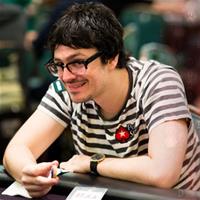 Айк Хэкстон покинул ряды PokerStars