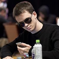 Трутеллер разгромил очередного соперника на хайстейкс