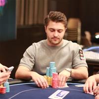 Максим Лыков и Евгений Качалов прошли во второй день SCOOP по 1 050$